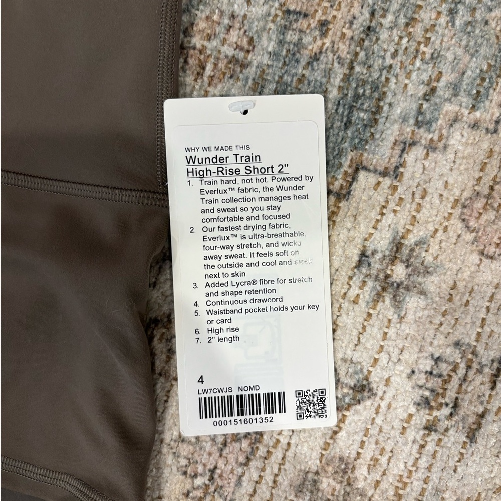 lululemon athletica High-Waist Brown Training Shorts - Picture 3 of 5